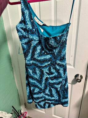 Vintage silk Scala Sequin Mini Dress in Blue Size 6 Like New